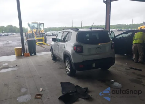 2017 Jeep Renegade Latitude 4X4 z USA, uszkodzony, nr VIN ZACCJBBB3HPE49084